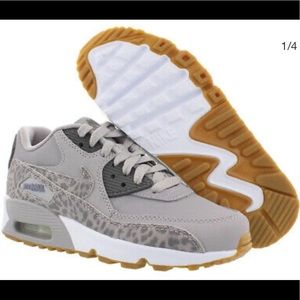 New Nike Air Max 90 Leather 12C girls